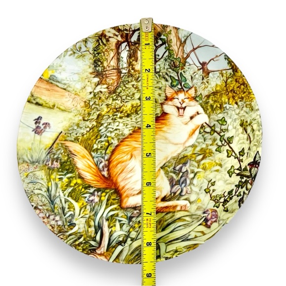 Collectors Plate Zoe’s Cats Plates Sniffer & Tarzan by Zoe Stokes - Picture 5 of 8